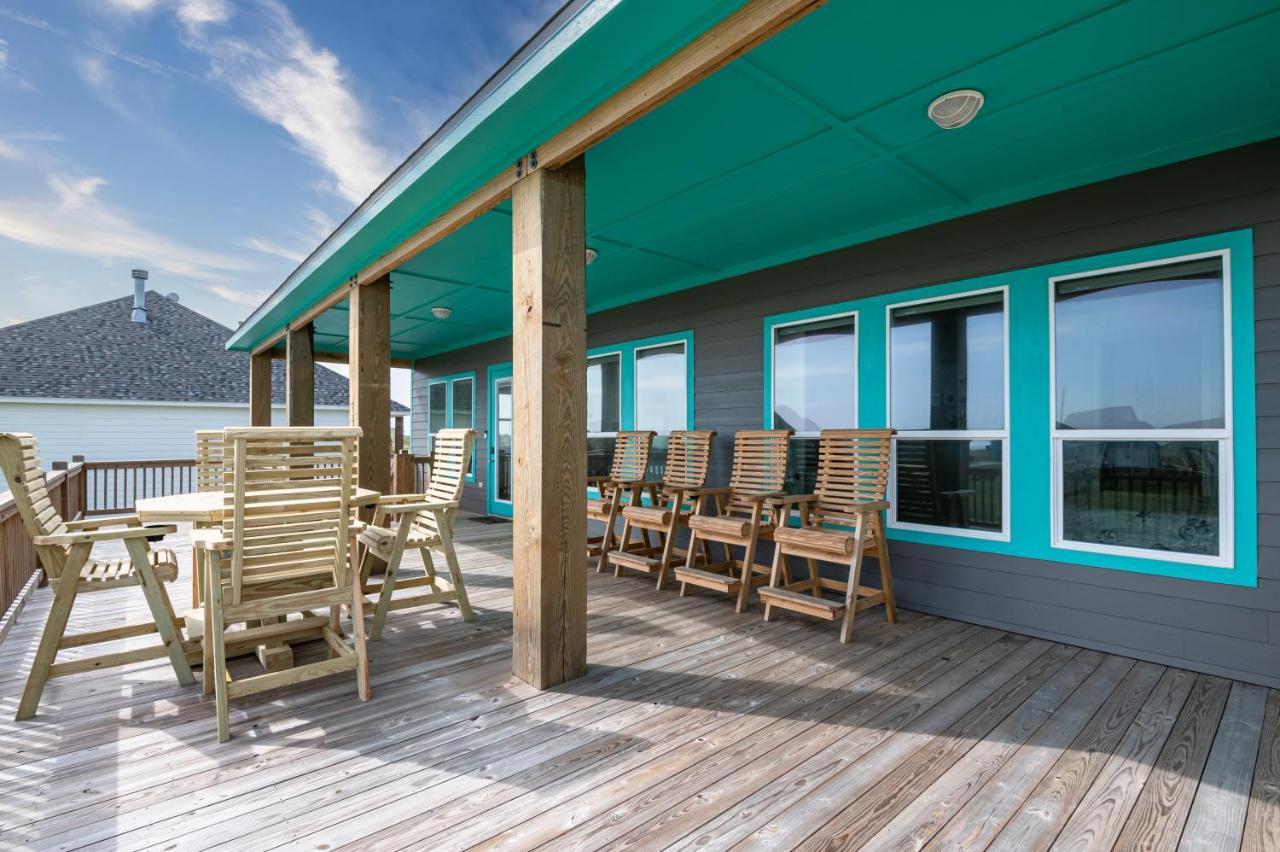 Stylish 4Br Crystal Beach Retreat Walk To Beach Bolivar Peninsula ภายนอก รูปภาพ