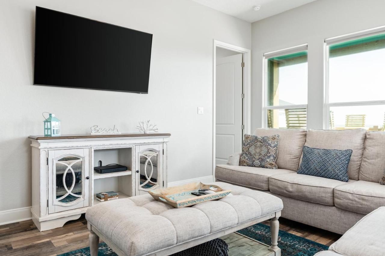 Stylish 4Br Crystal Beach Retreat Walk To Beach Bolivar Peninsula ภายนอก รูปภาพ