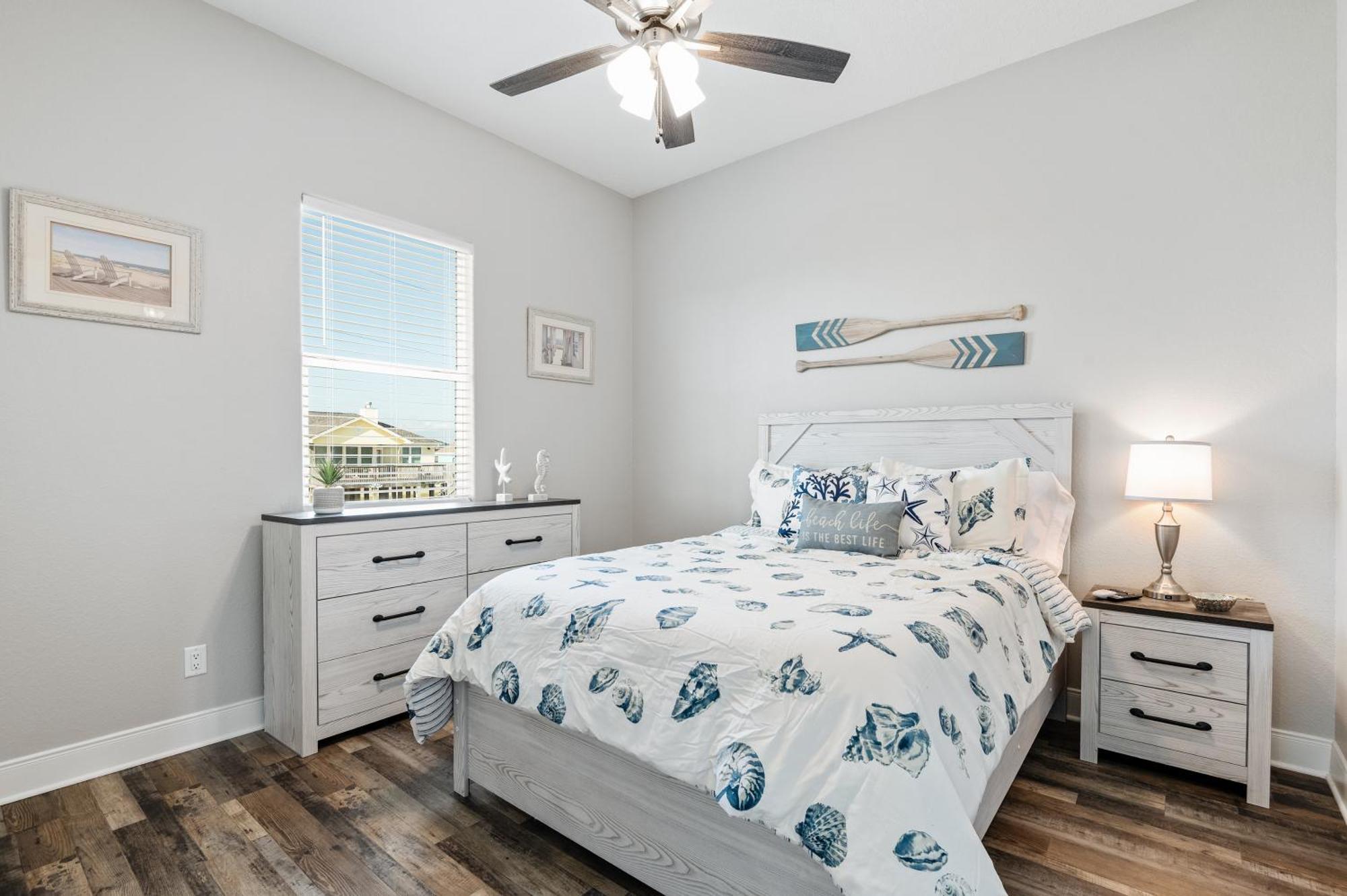 Stylish 4Br Crystal Beach Retreat Walk To Beach Bolivar Peninsula ภายนอก รูปภาพ