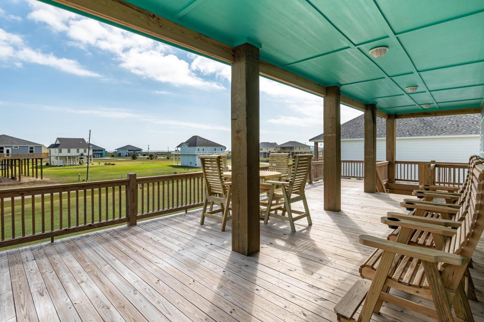 Stylish 4Br Crystal Beach Retreat Walk To Beach Bolivar Peninsula ภายนอก รูปภาพ